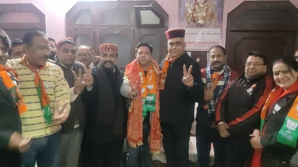 Mandeep Saini Joins BJP – जालंधर नॉर्थ में कांग्रेस को बड़ा झटका, पंजाब व्यापार सेल महासचिव मनदीप सैनी साथियों सहित भाजपा में शामिल