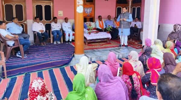 Gobind Sagar Lake - कुटलैहड़ के लिए वरदान बनी गोबिंद सागर झील 2 Gobind Sagar Lake 3 e1648472268849 Gobind Sagar Lake 3 e1648472268849 Gobind Sagar Lake