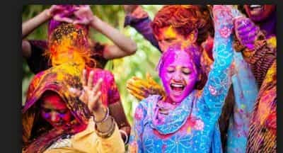 Holi 2022 – 17 या 18 कब है होली? जानिए होलिका दहन का शुभ मुहूर्त और पूजा विधि