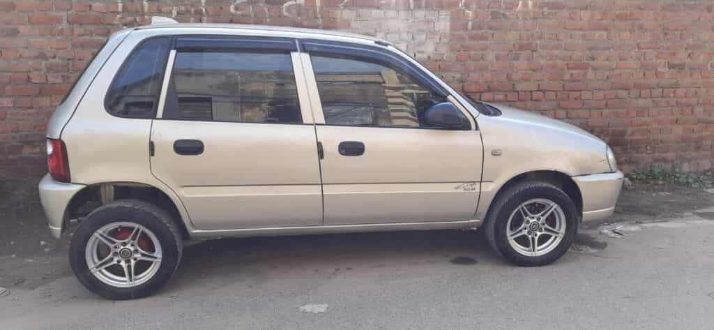 Car Theft from Jalandhar – शहर में बढ़ीं चोरी की वारदातें, लंबा पिंड में चोरों ने घर के बाहर से उड़ाई कार