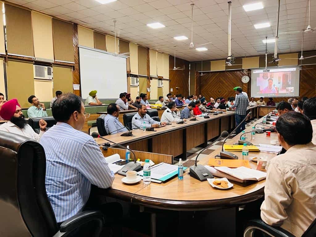 Final Match with Shadow Registers – ज़िले में चुनाव लड़ने वाले सभी उम्मीदवारों के खर्च रजिस्टरों का शैडो रजिस्टरों के साथ अंतिम मिलान