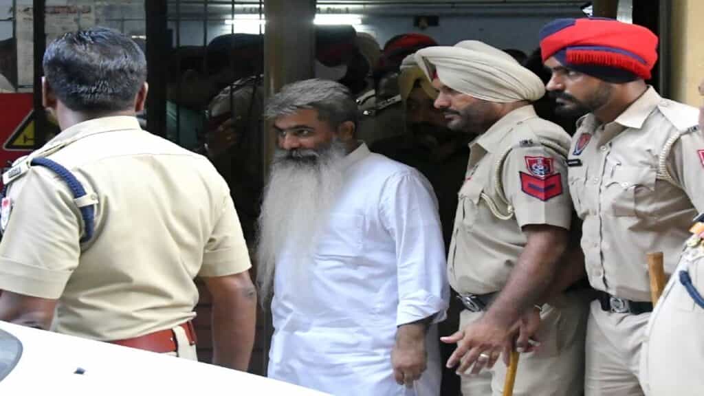 Bharat Bhushan Ashu in Jail
