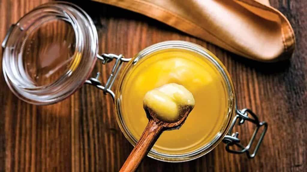 Tips Purity of Desi Ghee : देसी घी के नाम पर बिक रहा है मिलावटी घी, ऐसे करें पहचान