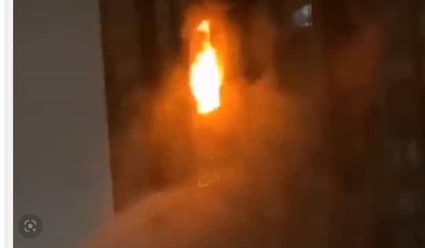 Fire in Building : शिंजियांग में एक बिल्डिंग की 15वीं मंजिल में आग लगी, 10 लोगों की मौत