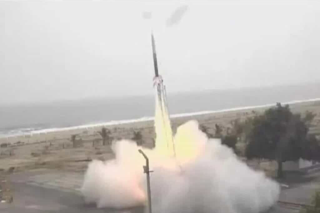 India Private Rocket Launched : भारत का पहला प्राइवेट रॉकेट Vikram-S हुआ लॉन्‍च