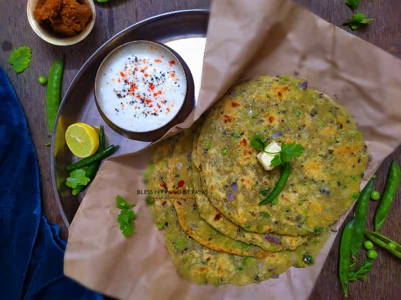 Green Peas Paratha Recipe : सर्दियों में बनाएं मटर के गर्मागर्म पराठे, जानें आसान विधि