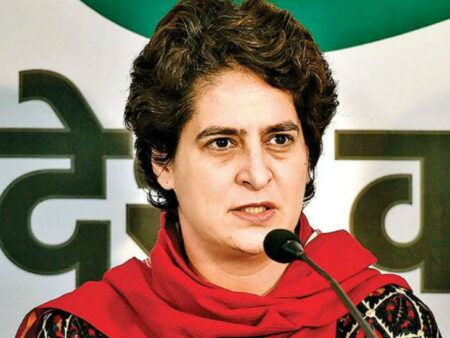 Priyanka Gandhi ED Charge sheet : प्रियंका गांधी की बढ़ेंगी मुश्किलें, ED की चार्जशीट में पहली बार सामने आया नाम