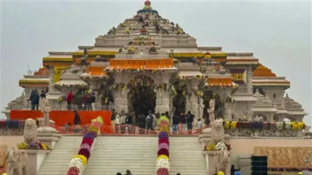 Ayodhya Ram Mandir : कल से आम लोगों के लिए खुलेंगे श्री राम मंदिर के कपाट, रामलला के सोने-जागने, स्नान-श्रृंगार, भोग से लेकर दर्शन तक का टाइम टेबल तय