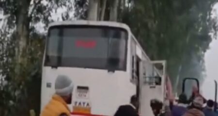 Police Bus Accident : खड़े ट्राले से टकराई बस,भीषण दुर्घटना में PAP के चार पुलिस कर्मचारियों की मौत 