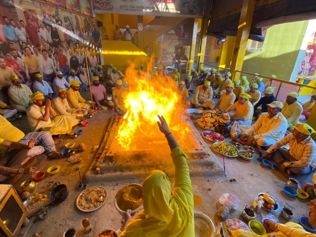 Maa Baglamukhi Hawan: दान का लाभ मृत्यु के बाद भी-नवजीत भारद्वाज