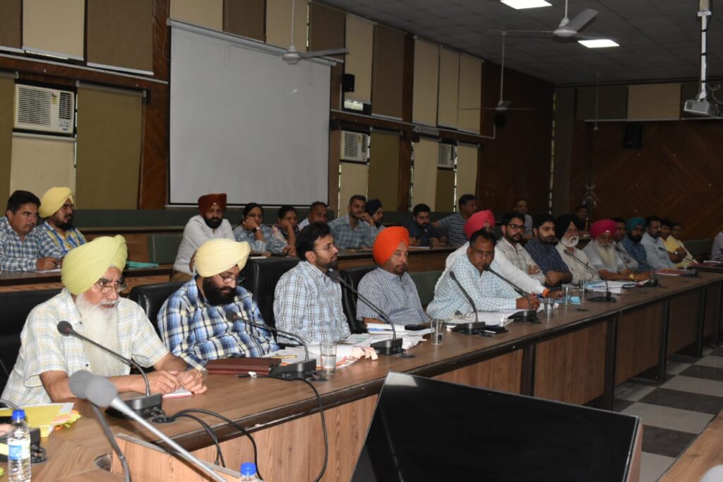 Order for Floud Control Arrangements : डिप्टी कमिश्नर ने संभावी बाढ़ से बचाव के लिए मानसून से पहले पुख़्ता प्रबंध यकीनी बनाने के दिए निर्देश