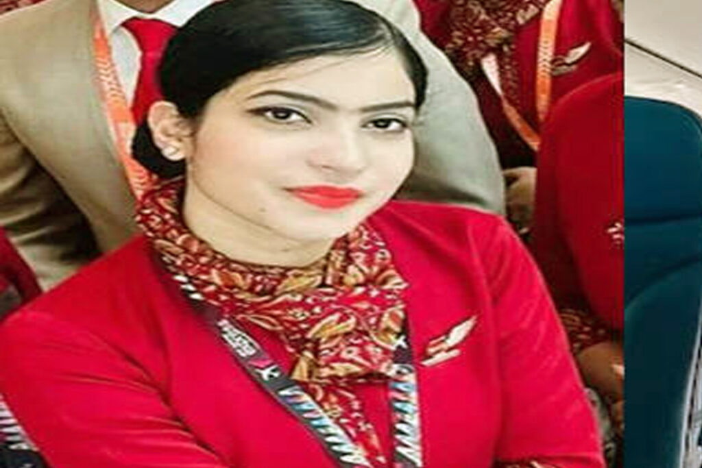 Air hostess arrested for gold smuggling: एयर होस्टेस Private पार्ट में छिपाकर ला रही थी सोना, पुलिस ने किया गिरफ़्तार, जानें पूरा मामला