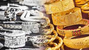 Gold-Silver Price : जन्माष्टमी से पहले सोने की कीमतों में आई गिरावट, जानें आज का रेट