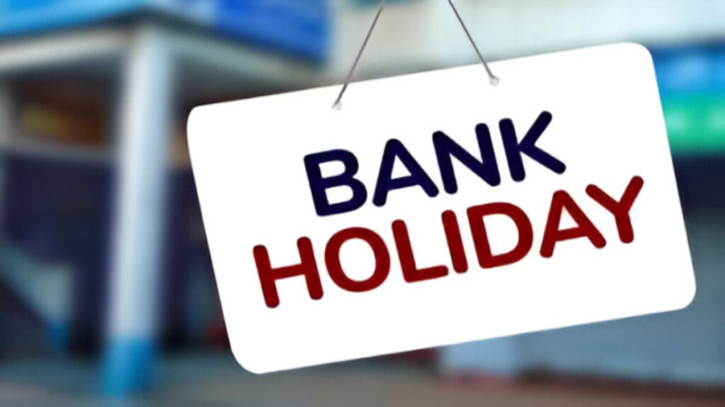 October Bank Holidays 2024 : अक्टूबर माह में 15 दिन बैंक रहेंगे बंद, चेक करें छुट्टियों की लिस्ट