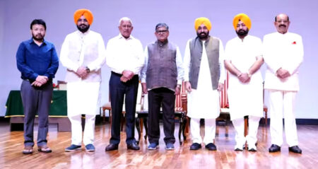 Punjab New Cabinet : पांच नए मंत्रियों ने ग्रहण की शपथ, मोहिंदर भगत बने बागवानी मंत्री