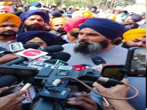 Sukhbir Badal Attack : सुखबीर बादल पर गोली चलाने वाला कांग्रेस सांसद रंधावा का करीबीः बिक्रम मजीठिया