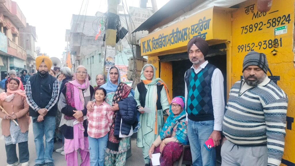 Ward 3 Update : वार्ड नंबर 3 से शिअद प्रत्याशी रणजोत काैर ढींडसा को जनता ने सिर आंखों पर बिठाया