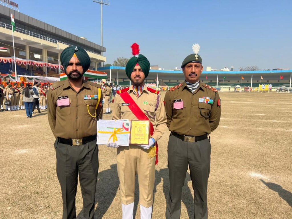 CT Group : सीटी ग्रुप के छात्र लखविंदर सिंह ने कमांडर के रूप में गणतंत्र दिवस परेड की कमान संभाली