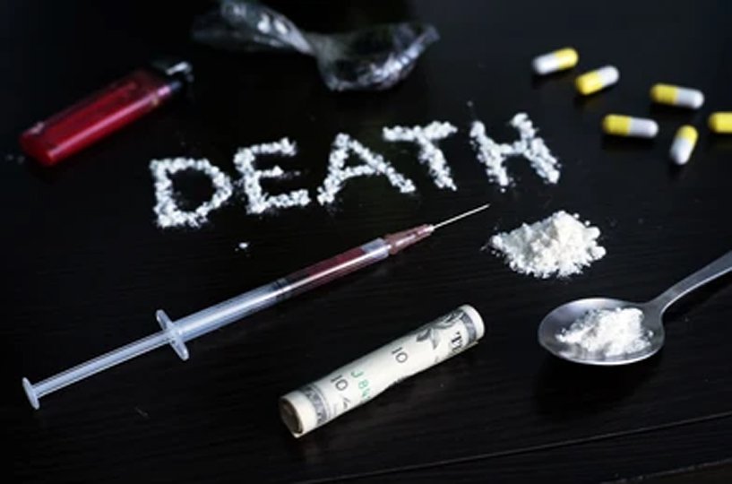 Death Due to Drugs,