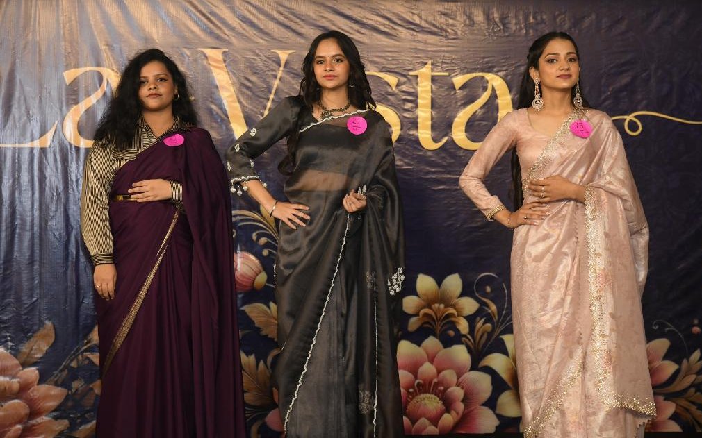 Innocent Hearts School : इनोसेंट हार्ट्स स्कूल ने 12वीं कक्षा के विद्यार्थियों को भावभीनी विदाई दी 1 ct 1 1 ct 1 1 Innocent Hearts School