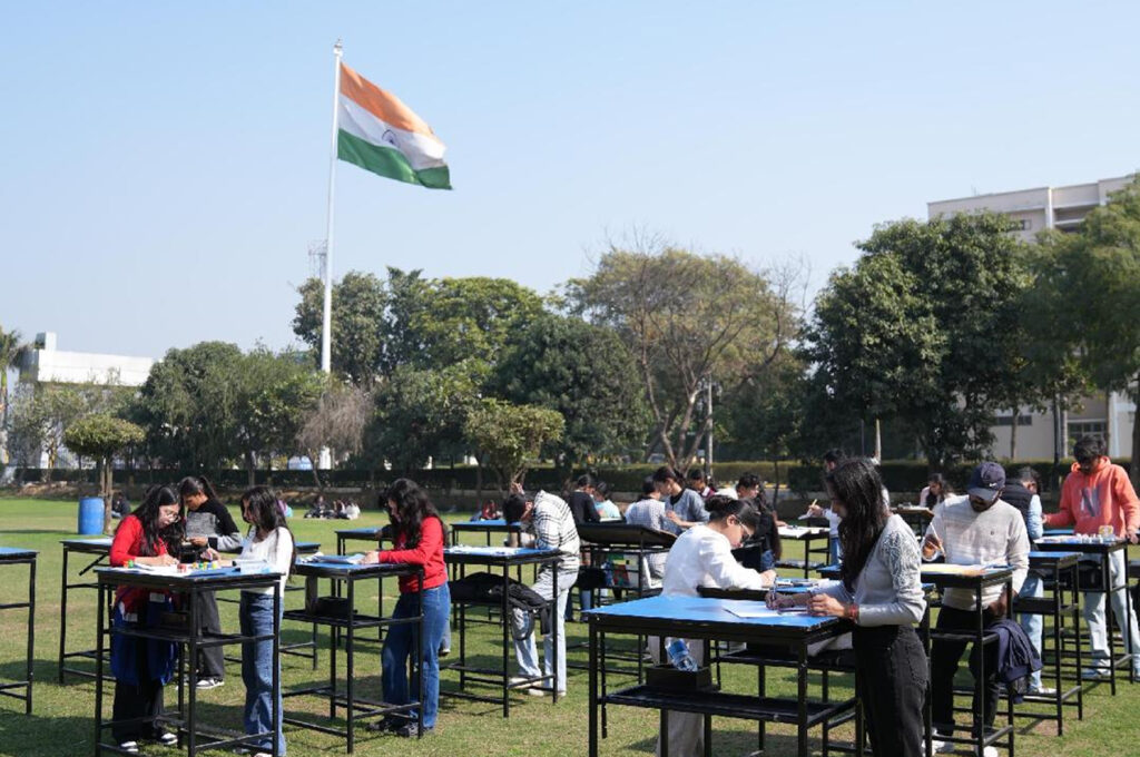 CT Group : सीटी ग्रुप ने जिला प्रशासन और नगर निगम के सहयोग से पेंटिंग प्रतियोगिता का आयोजन किया