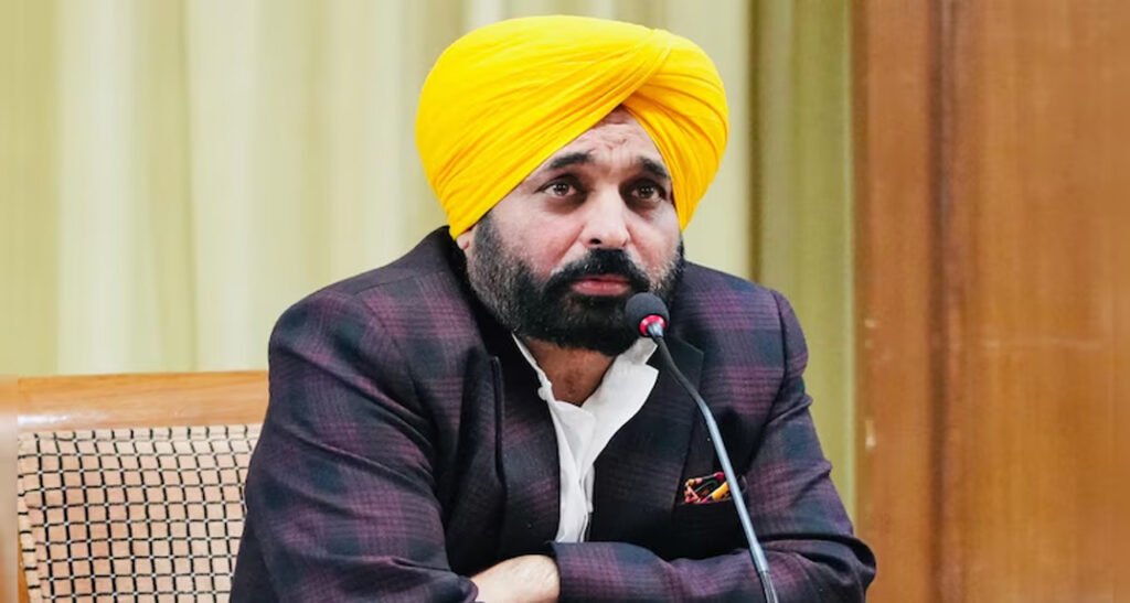 Punjab Road Accident : यात्रियों से भरी बस हादसे को लेकर पंजाब के मुख्यमंत्री एक्शन मोड में हैं