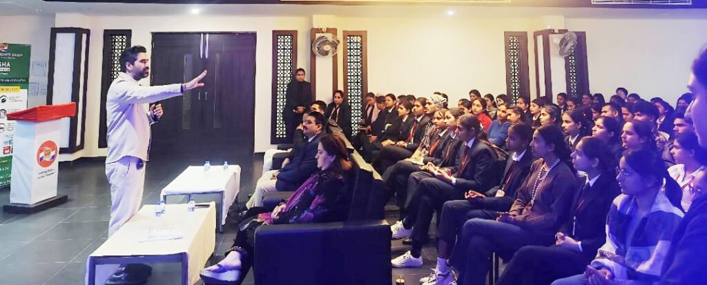 Innocent Hearts Group of Institutions : इनोसेंट हार्ट्स में सॉफ़्ट स्किल्स विकास पर इंटरएक्टिव सत्र का आयोजन