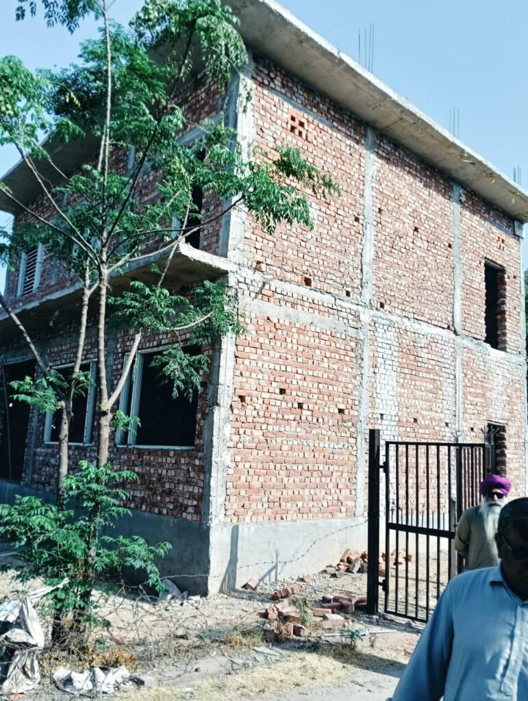Illegal constructions in Jalandhar: जालंधर में अवैध निर्माणों पर चला प्रशासन का चाबुक, जानिए किस निर्माण को राेका और किसको हुआ नोटिस जारी 4 15 15 15 15