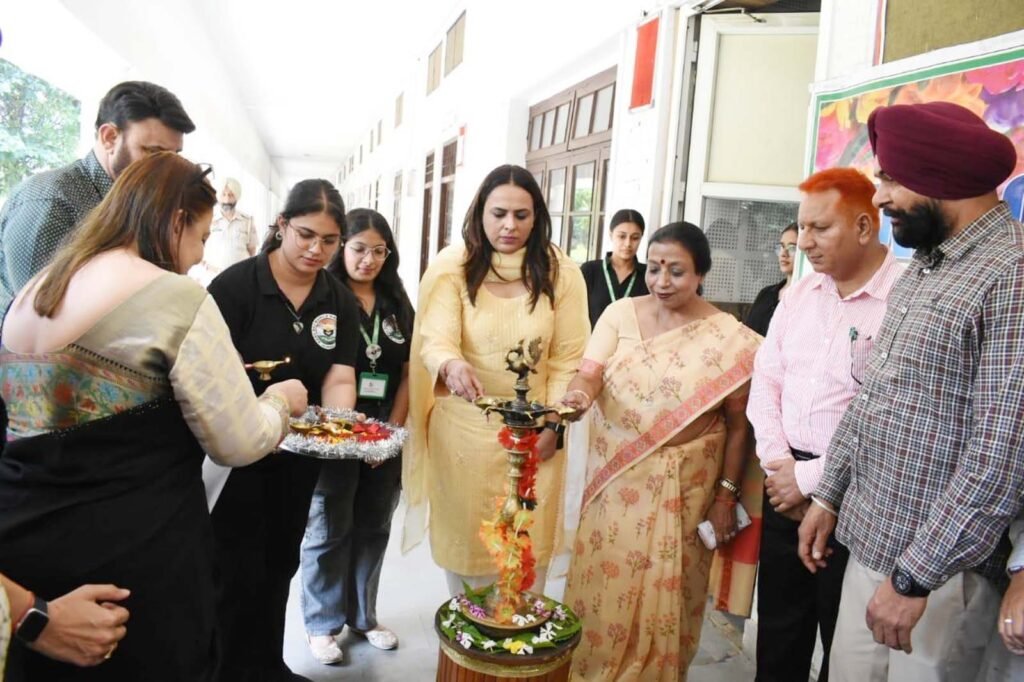 Jalandhar News : प्लास्टिक पर रोक : डिप्टी कमिश्नर ने वैकल्पिक उपाय अपनाने पर दिया जोर