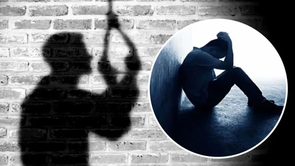 Petrol pump employee suicide news : पेट्रोल पंप कर्मचारी ने पेड़ से फंदा लगाकर की आत्महत्या