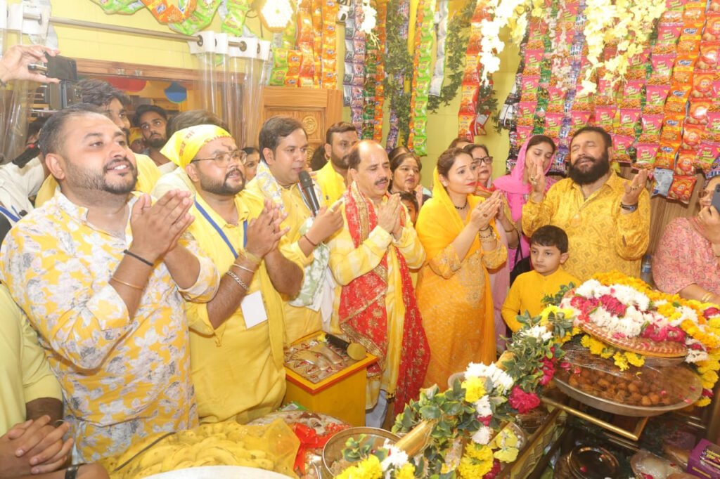 Religious News : प्रभु भक्त के प्रेम से तृप्त हो जाते-नवजीत भारद्वाज 4 4jpg 4jpg Religious News