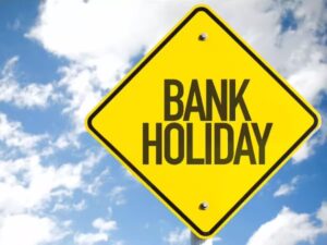 Bank Holidays August 2026 : अगस्त में 14 दिन बंद रहेंगे बैंक, घर से निकलने से पहले जरूर देखें छुट्टियों की पूरी लिस्ट