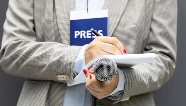 Journalists will get 15 thousand pension : पत्रकारों को मिलेगी 15 हजार पेंशन, सीएम ने किया ऐलान Journalists will get 15 thousand pension : पत्रकारों को मिलेगी 15 हजार पेंशन, सीएम ने किया ऐलान