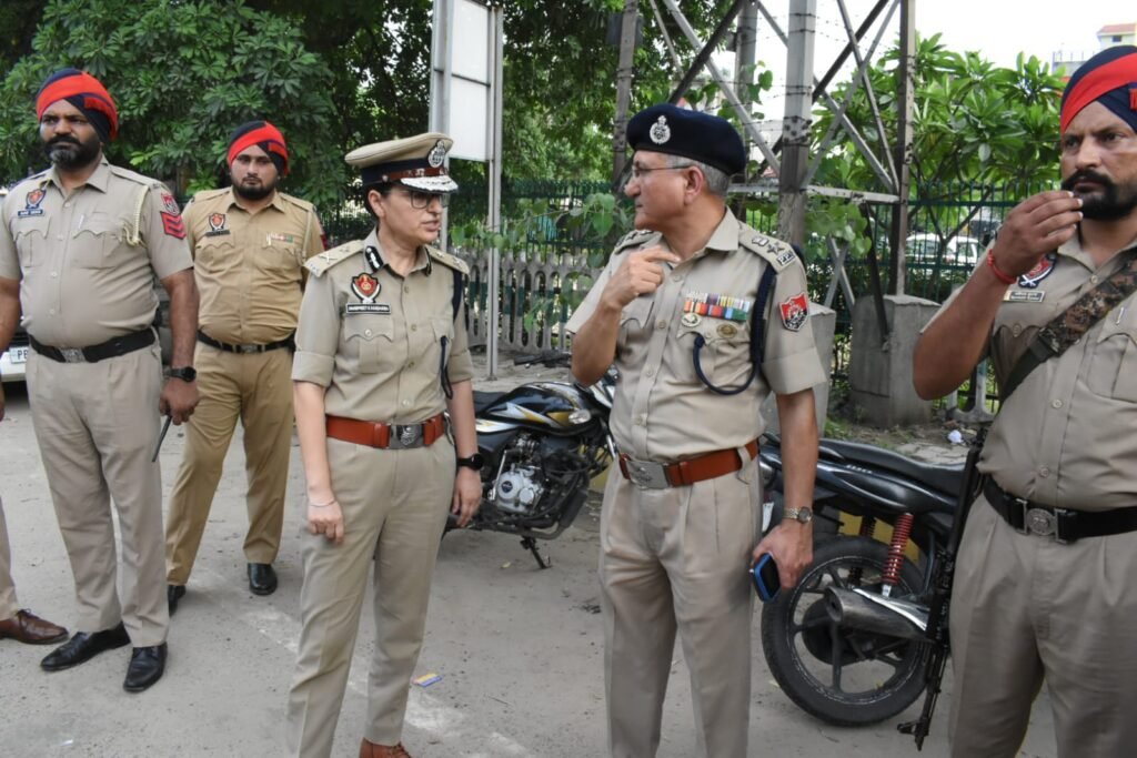 Jalandhar News : पुलिस कमिश्नर ने विभिन्न पाबंदियों के आदेश किए जारी 4 aaaaaaaaa aaaaaaaaa Jalandhar News