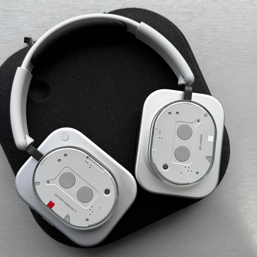 Nothing Headphone 1 : यूनीक डिजाइन ने Nothing Headphone 1 प्रीमियम हेडफोन्स किया लाॅन्च 1 Nothing Headphone 1