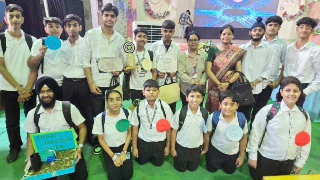 Innocent Hearts School : इनोसेंट हार्ट्स के छात्रों ने टेकमंथन 3.0 में दिखाई तकनीकी प्रतिभा