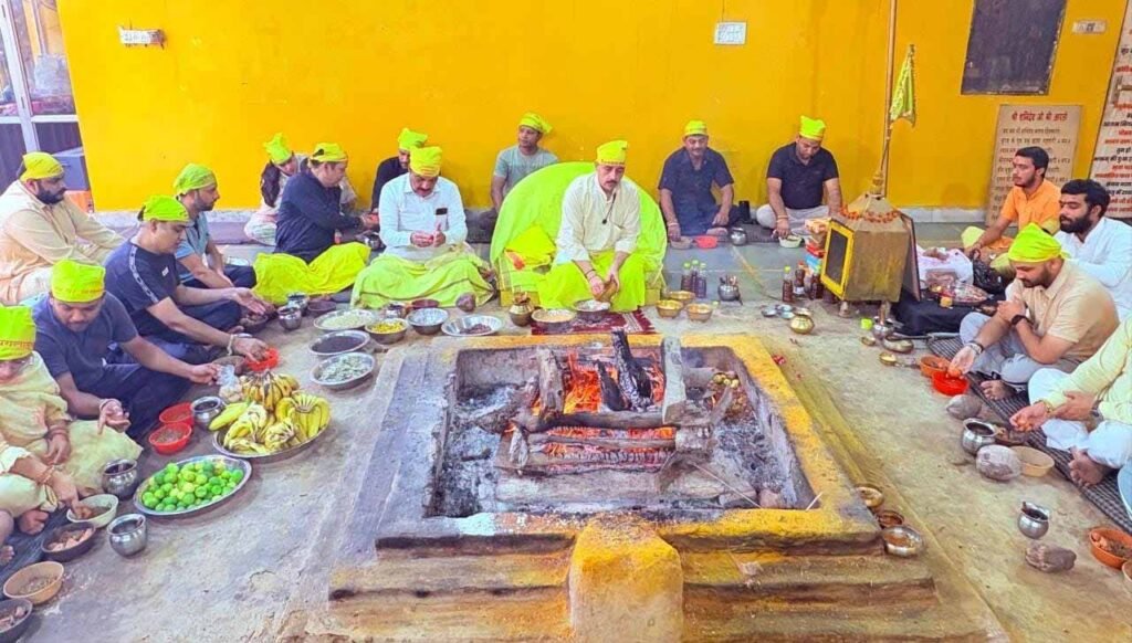 Maa Baglamukhi Havan : गणपति गणेश के स्वरूप से मिलती है अनेक शिक्षाएं-नवजीत भारद्वाज