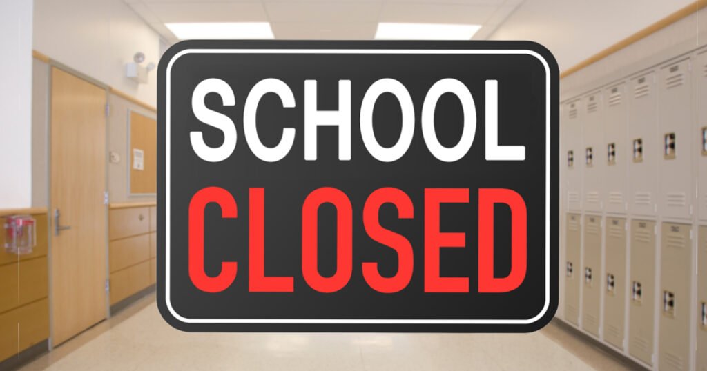 Schools Closed in Jammu Kashmir: भारी बारिश के कारण जम्मू-कश्मीर में इन दिनों तक स्कूल और कॉलेज बंद, जानें