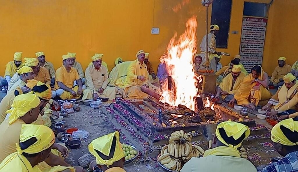 Maa Baglamukhi Hawan