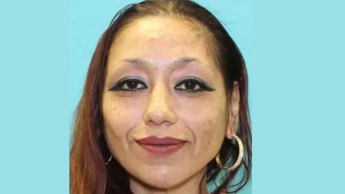 FBI arrested a woman in India: FBI ने अमेरिका से भागी महिला को किया भारत में काबू, अपने 6 साल के बेटे की ह’त्या कर हुई थी उड़न छू FBI arrested a woman in India: FBI ने अमेरिका से भागी महिला को किया भारत में काबू, अपने 6 साल के बेटे की ह’त्या कर हुई थी उड़न छू