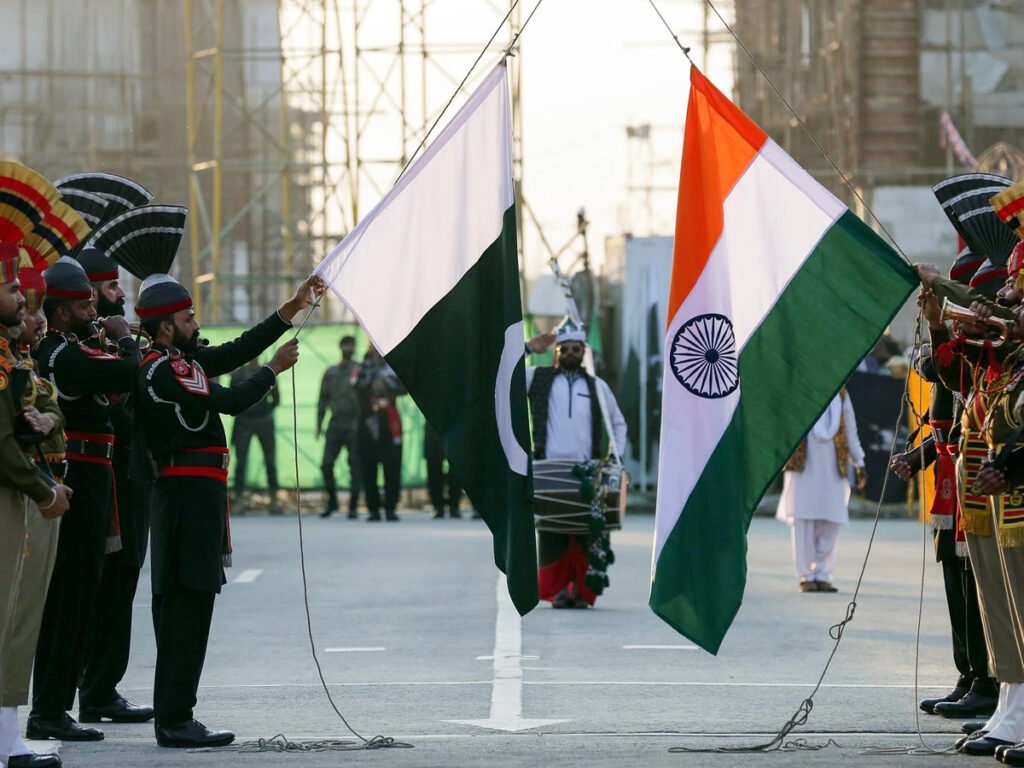 An example of humanity : मानवता की मिसाल, भारत ने रिहा किए पाकिस्तानी कैदी, वाघा बॉर्डर से लौटे वतन