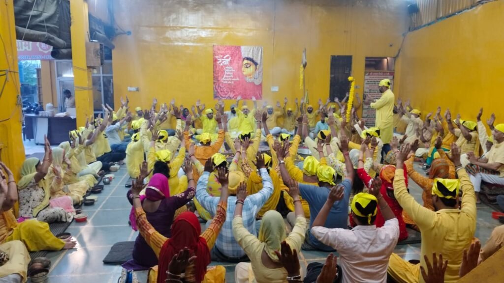 Maa Baglamukhi Dham : कोई सदगुरु मिले तो भेद बतावें, असली सत्य तुम्हारे भीतर ही छिपा - नवजीत भारद्वाज 2 WhatsApp Image 2025 09 19 at 6.19.55 PM1 WhatsApp Image 2025 09 19 at 6.19.55 PM1 Maa Baglamukhi Dham