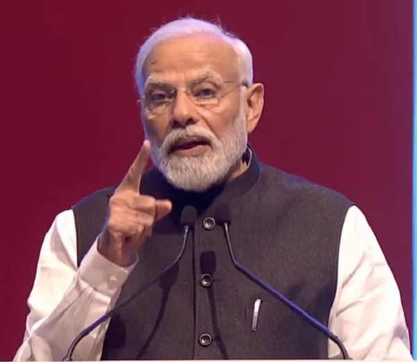 PM Modi AI Deepfake Video FIR : PM मोदी के AI मॉर्फ्ड वीडियो पर बड़ा एक्शन: 6 इंस्टाग्राम अकाउंट्स और Meta India हेड के खिलाफ FIR दर्ज PM Modi AI Deepfake Video FIR : PM मोदी के AI मॉर्फ्ड वीडियो पर बड़ा एक्शन: 6 इंस्टाग्राम अकाउंट्स और Meta India हेड के खिलाफ FIR दर्ज