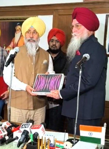Harmeet Singh Sandhu took oath as MLA : हरमीत सिंह संधू ने विधायक पद की शपथ ली, चाैथी बार बने MLA Harmeet Singh Sandhu took oath as MLA : हरमीत सिंह संधू ने विधायक पद की शपथ ली, चाैथी बार बने MLA