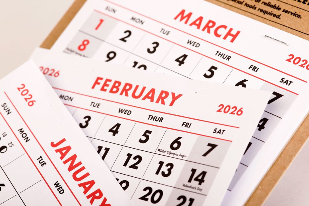 Calendar 2026 : नया साल 2026: जानें शुभ तिथि, योग और पूरे साल के व्रत-त्योहार की जानकारी Calendar 2026 : नया साल 2026: जानें शुभ तिथि, योग और पूरे साल के व्रत-त्योहार की जानकारी