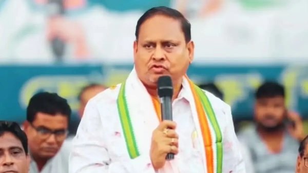 TMC MLA suspended : बाबरी मस्जिद जैसी मस्जिद बनाने पर अड़े टीएमसाी विधायक सस्पेंड TMC MLA suspended : बाबरी मस्जिद जैसी मस्जिद बनाने पर अड़े टीएमसाी विधायक सस्पेंड