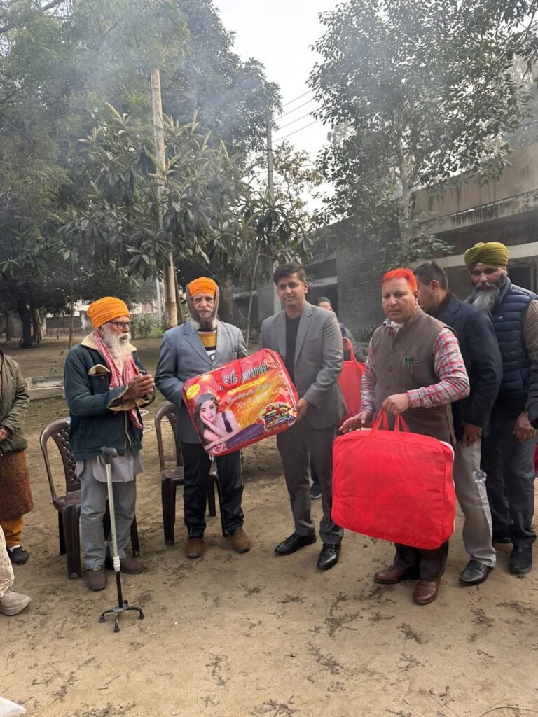 Lohri Celebrate : डिप्टी कमिश्नर ने बुजुर्गों के साथ लोहड़ी का त्योहार मनाया 1 IMG 20260113 WA0014 IMG 20260113 WA0014 Lohri Celebrate