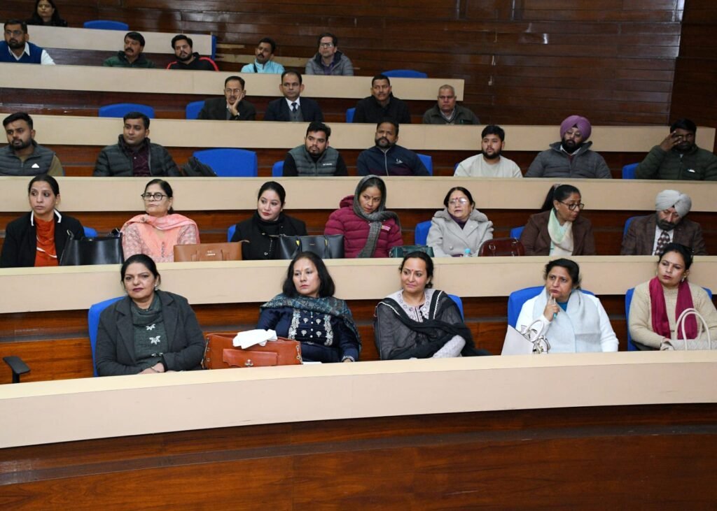 New Income Tax rules : नए आयकर कानून व टीडीएस/टीसीएस नियमों पर जागरूकता सेमिनार आयोजित 3 1002600004 1002600004 New Income Tax rules