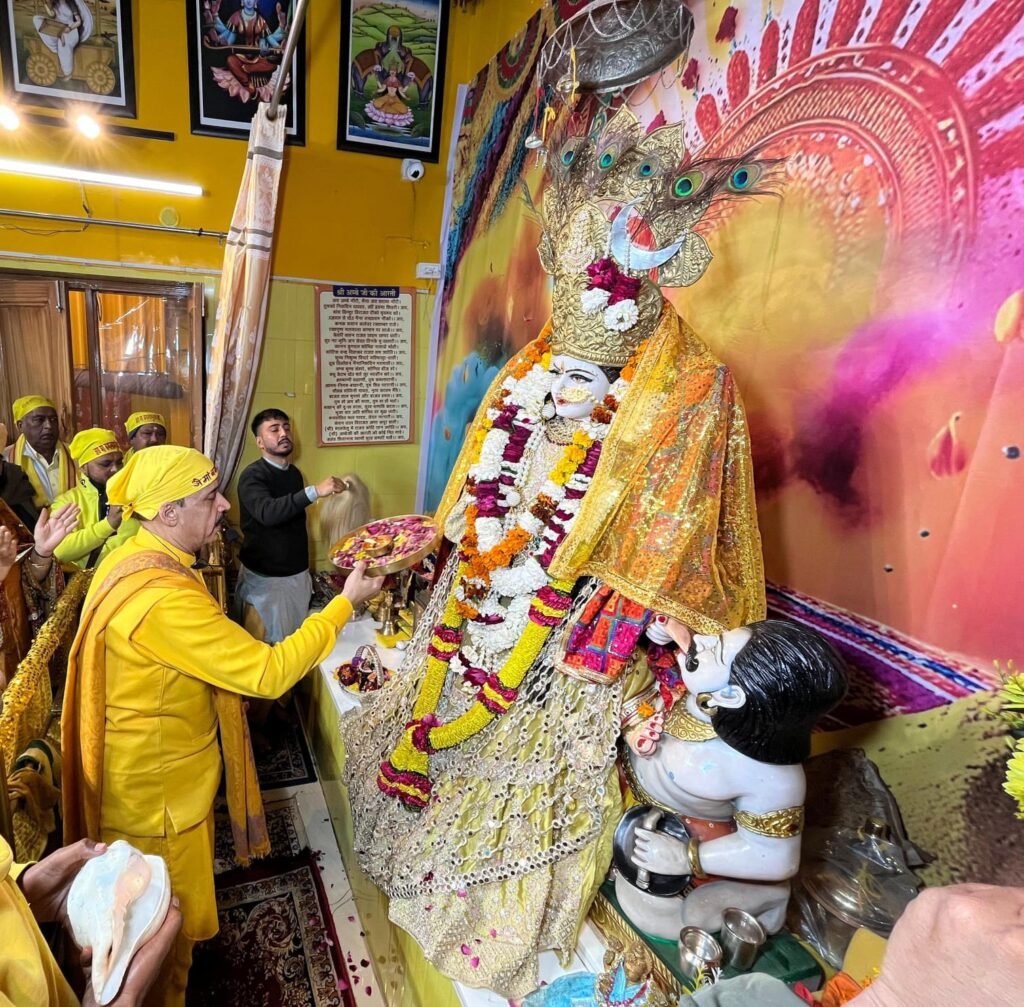 Maa Baglamukhi Dham Hawan : जिसने खुद को भगवान को सौंपा, उसे संसार हिला नहीं सकता-नवजीत भारद्वाज 2 IMG 20260226 WA0013 IMG 20260226 WA0013 Maa Baglamukhi Dham Hawan
