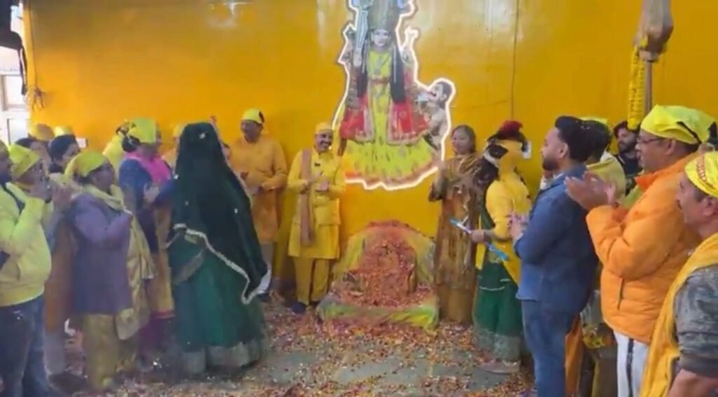 Celebrate Holi in Maa Baglamukhi Dham : भक्ति के गुलाल से सजाएं जीवन की होली-नवजीत भारद्वाज 4 WhatsApp Image 2026 02 27 at 4.21.08 PM WhatsApp Image 2026 02 27 at 4.21.08 PM Celebrate Holi in Maa Baglamukhi Dham